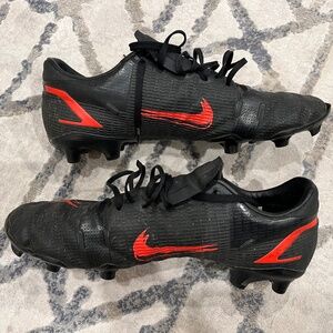 Nike Mercurial Soccer Cleats black & red